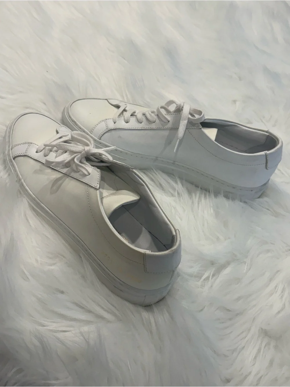 Common Projects White Low-Top Leather Sneakers - LIKE NEW , only used once!